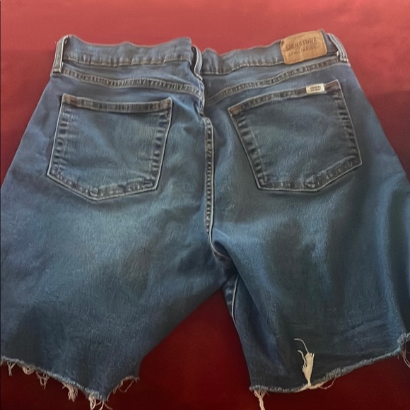 Levi High Rise Bermuda Short Bundle 16 - Picture 3 of 3